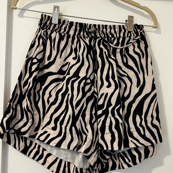 IGGIARA LINEN SET - ZEBRA PRINT BLACK/WHITE - Picture 6 of 7